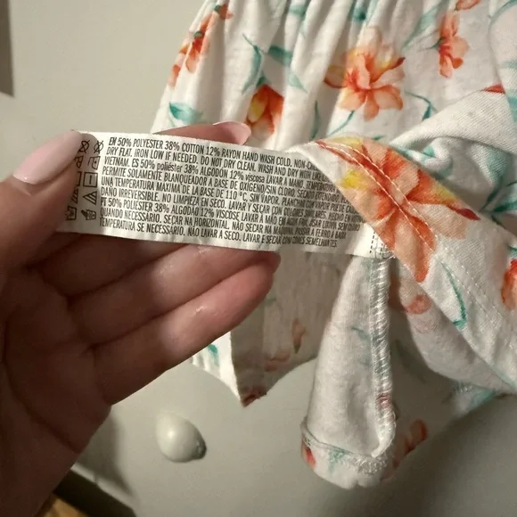 Forever 21 Floral Tank Top - Picture 4 of 5